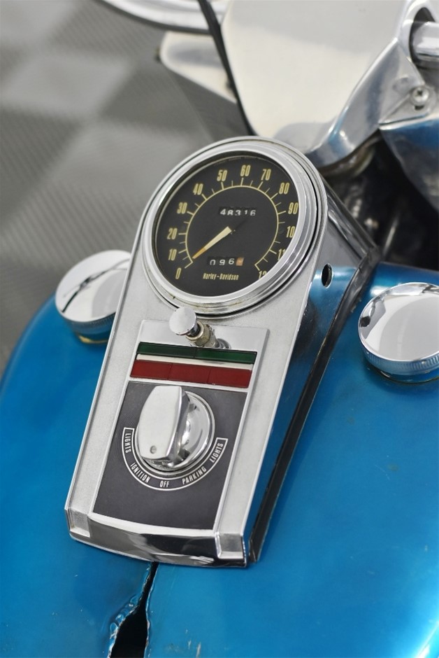 New in Box Lip Cupboard Handles (Large)