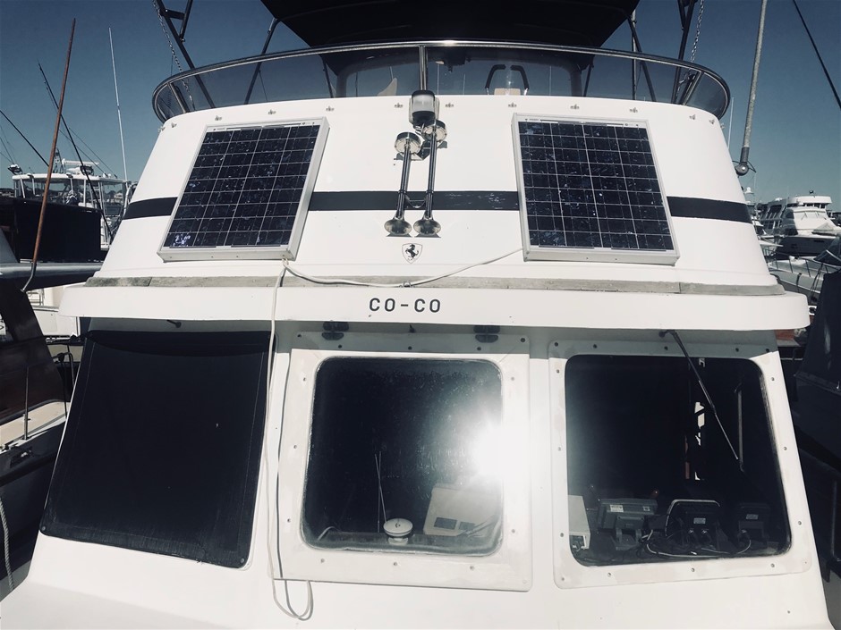 New in Box Swivel Kitchen/Basing Mixing Tap - Qty 1