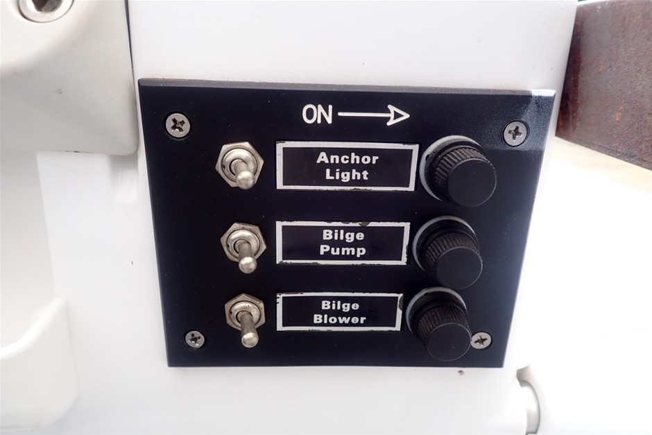 0.12 carat white round 4 diamond