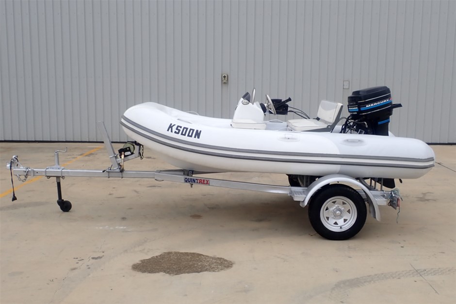 Waterproof  Watch Barrel Shaped Transparent Red Color Quartz Watch Popular