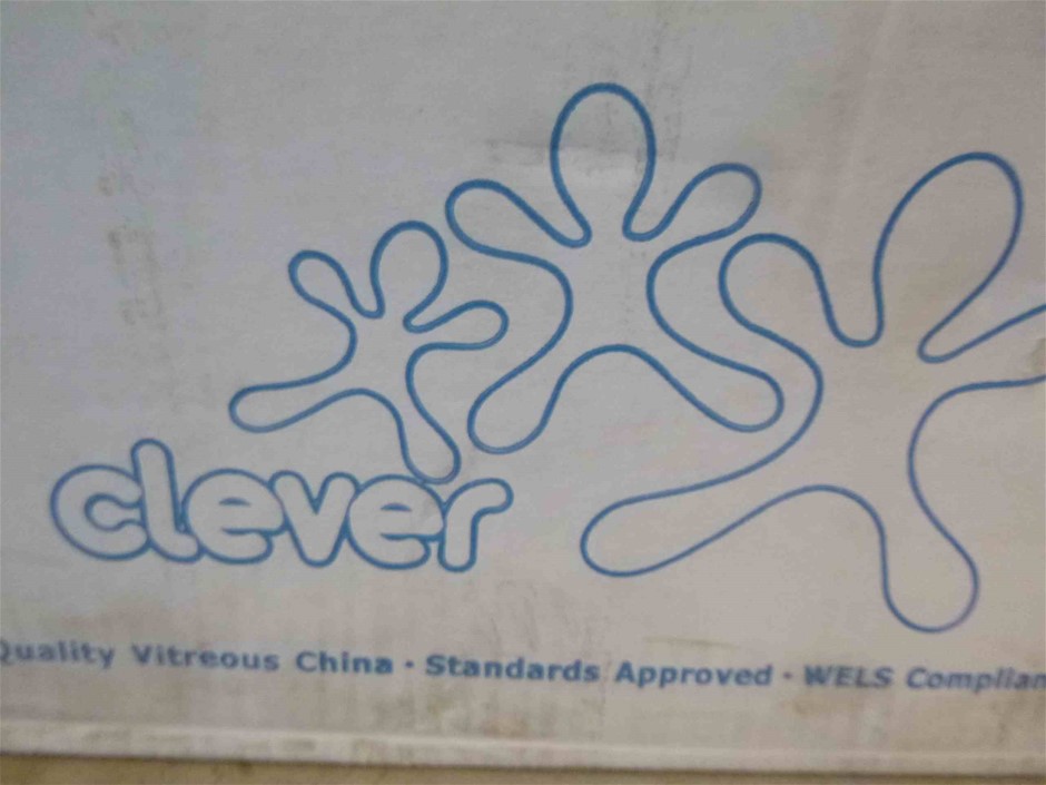 10.11ct Heart Concave Facet Cut Greenish Gold Quartz Gemstone - 1Pc