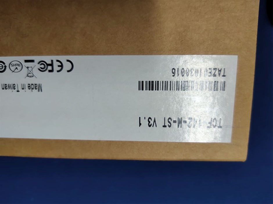 1/100 Scottdale gold bar x 2, 1g Valcumbi bar x 2 & 1g Silver Bar x 2