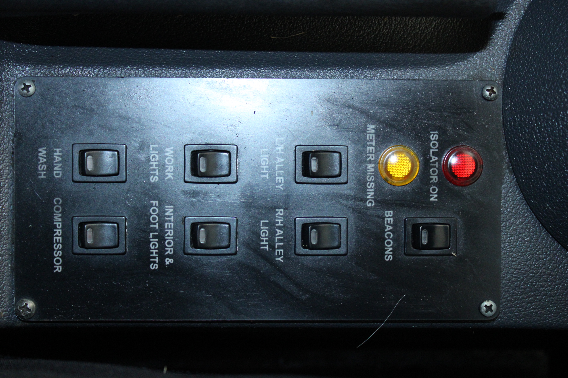 DENNIS RODMAN SIGNED JERSEY