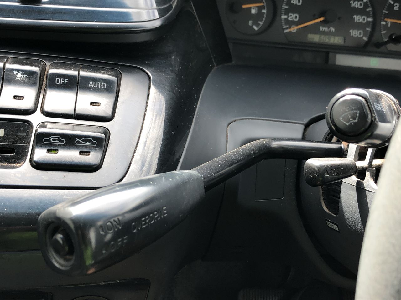 5.89 Carats Color Play Ethiopian Opal