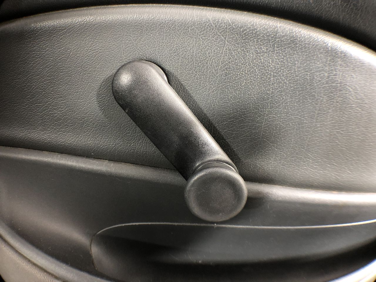 BABISH High-Carbon 1.4116 German Steel Cutlery, 7.5" Clef (Cleaver + Chef)