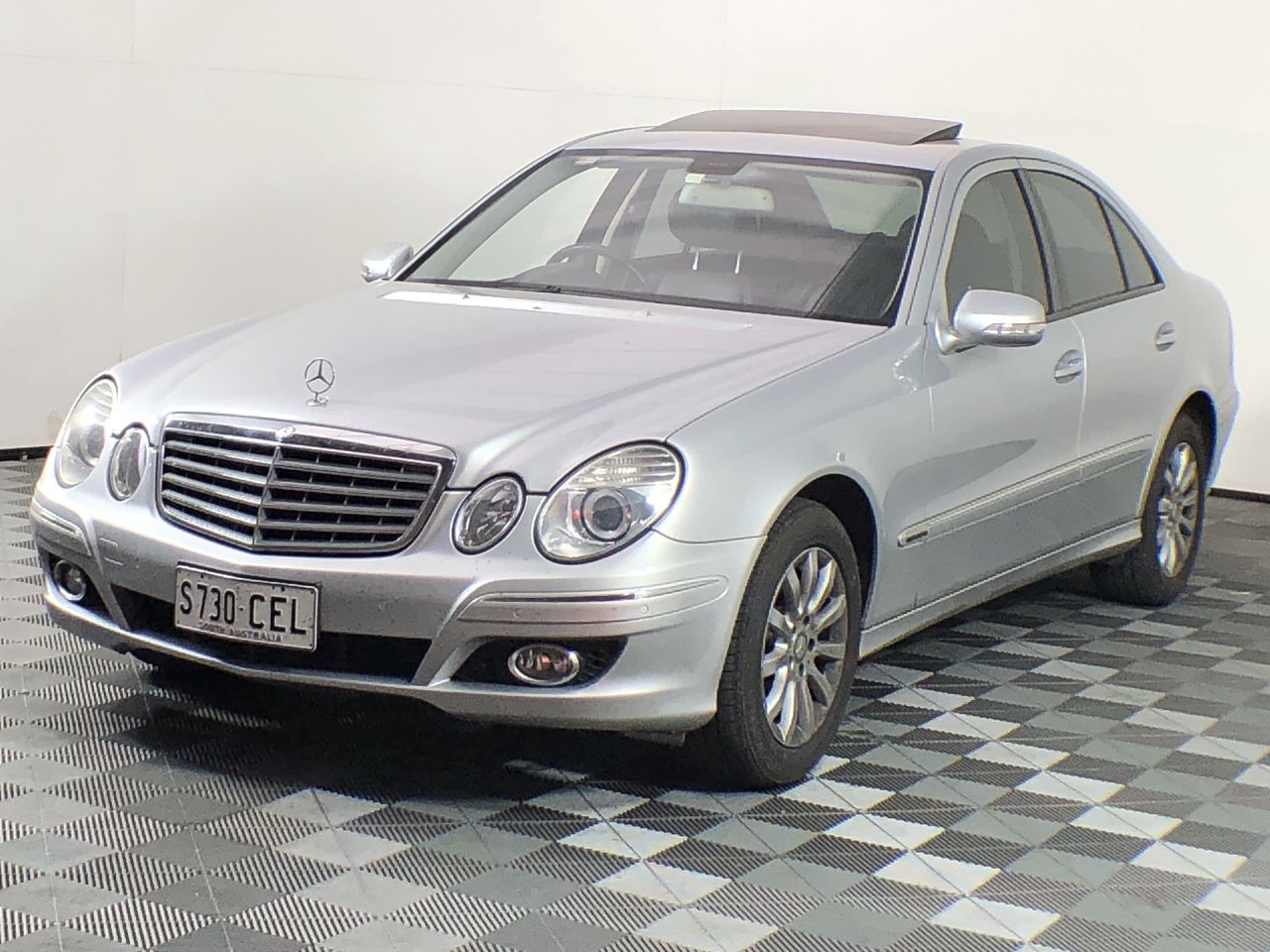 NUTRICHEF Reversible Cast Iron Griddle, Dual-Sided Flat & Grill Plate, 50cm