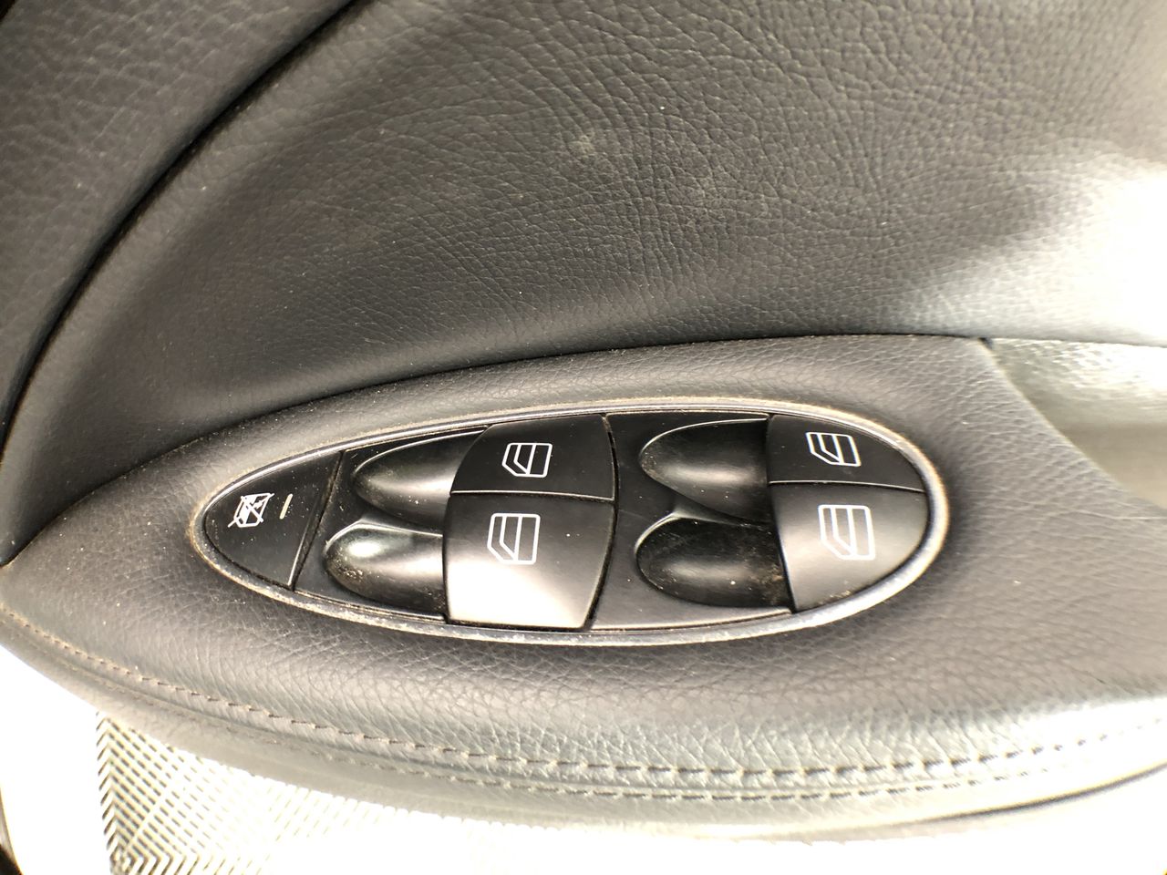 PHILIPS Advent 3 in 1 Steriliser up to 6 Bottles, White.