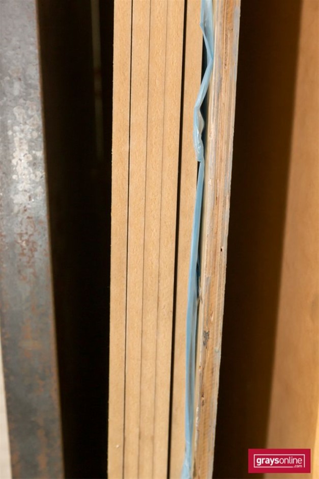 TOMMEE TIPPEE Ultra UV Light 3 in 1 Steriliser, Dryer and Storage Box, Whit