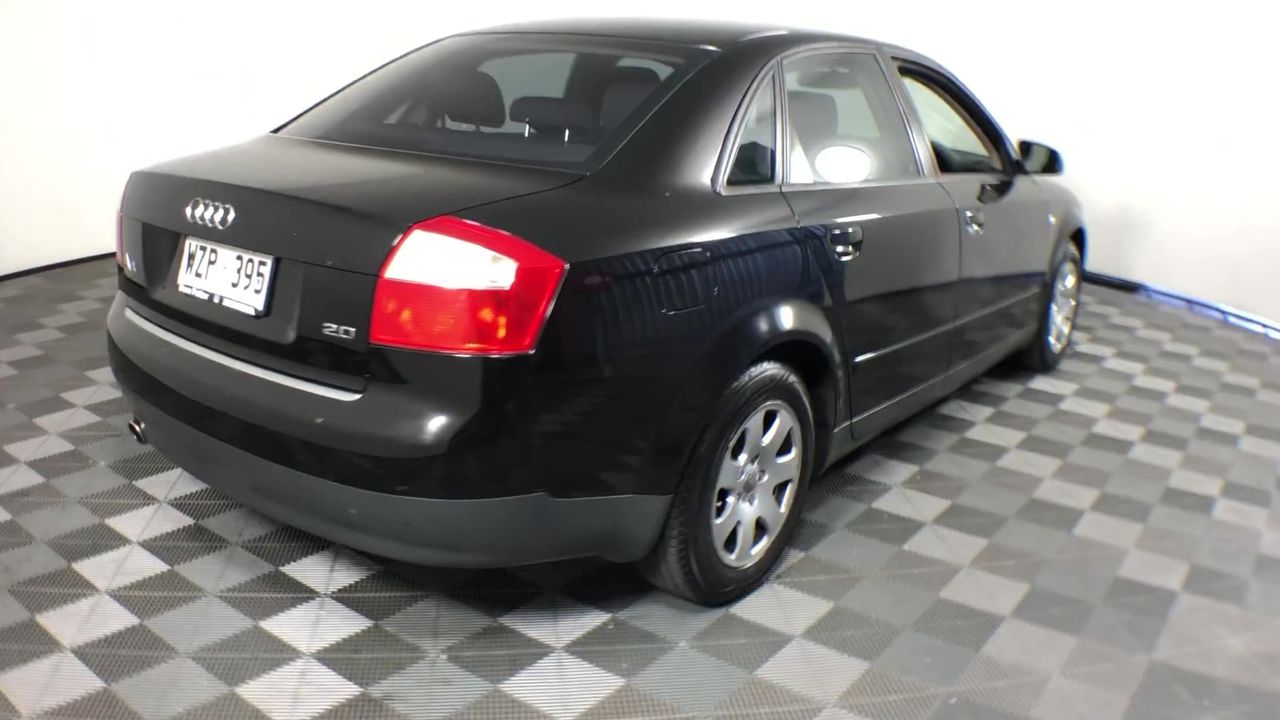 INSTANT POT 9-in-1 Duo Plus 5.7L Electric Pressure Cooker. 13 Smart Program