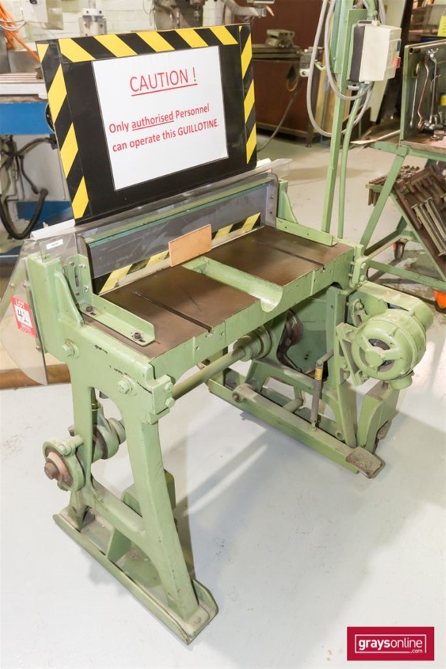 Classic 3mm Stainless Steel Curb Chain Necklace - 60cm (Yellow)