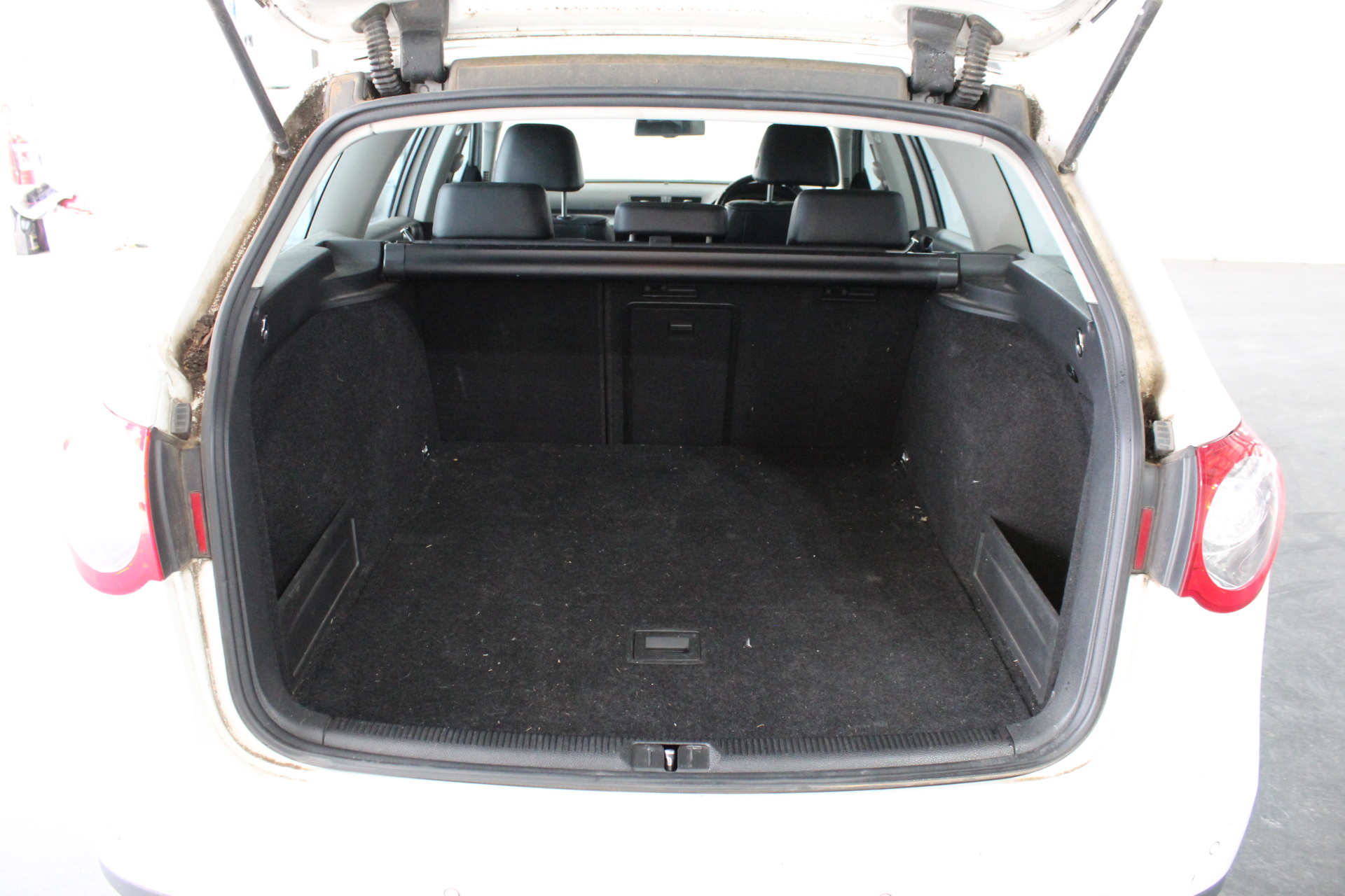 3 x Assorted Ambassador Collection Business Shirt. Blue 37/Black 37/Brown 3