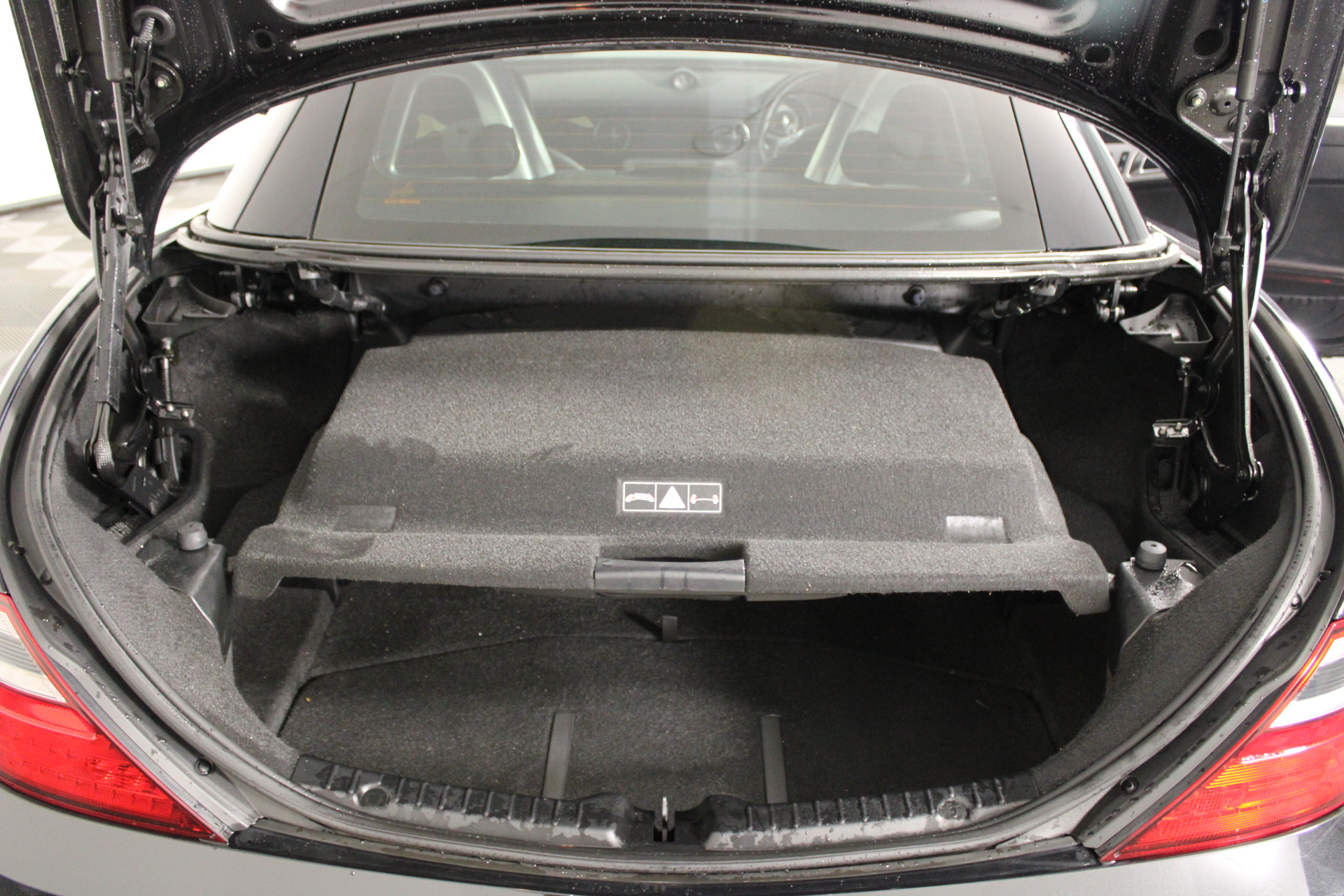 4 Carat round 4 white diamond each CVD Uncertified