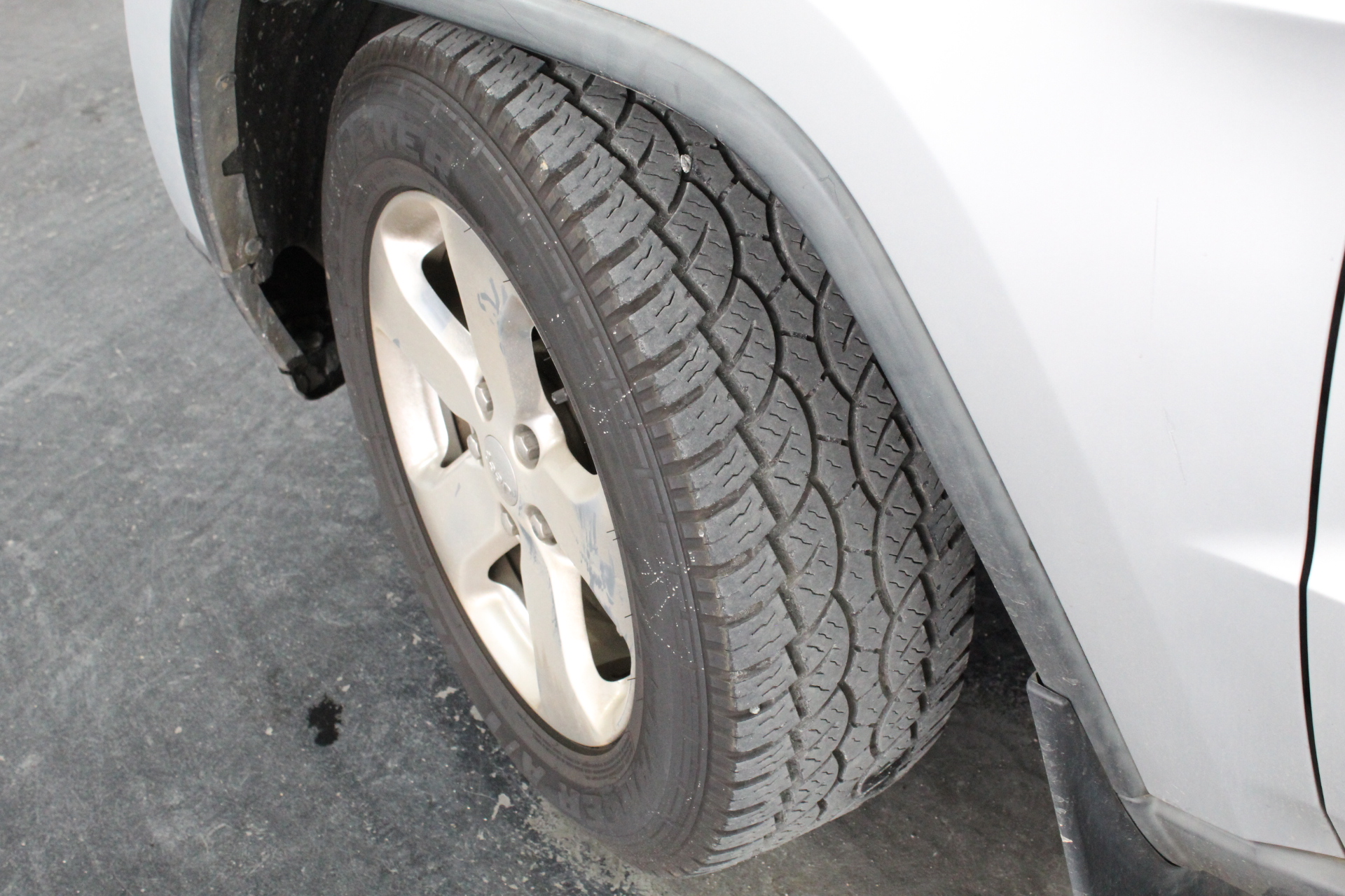 2011 BMW 320i 320i EXEC. E90 Automatic Sedan