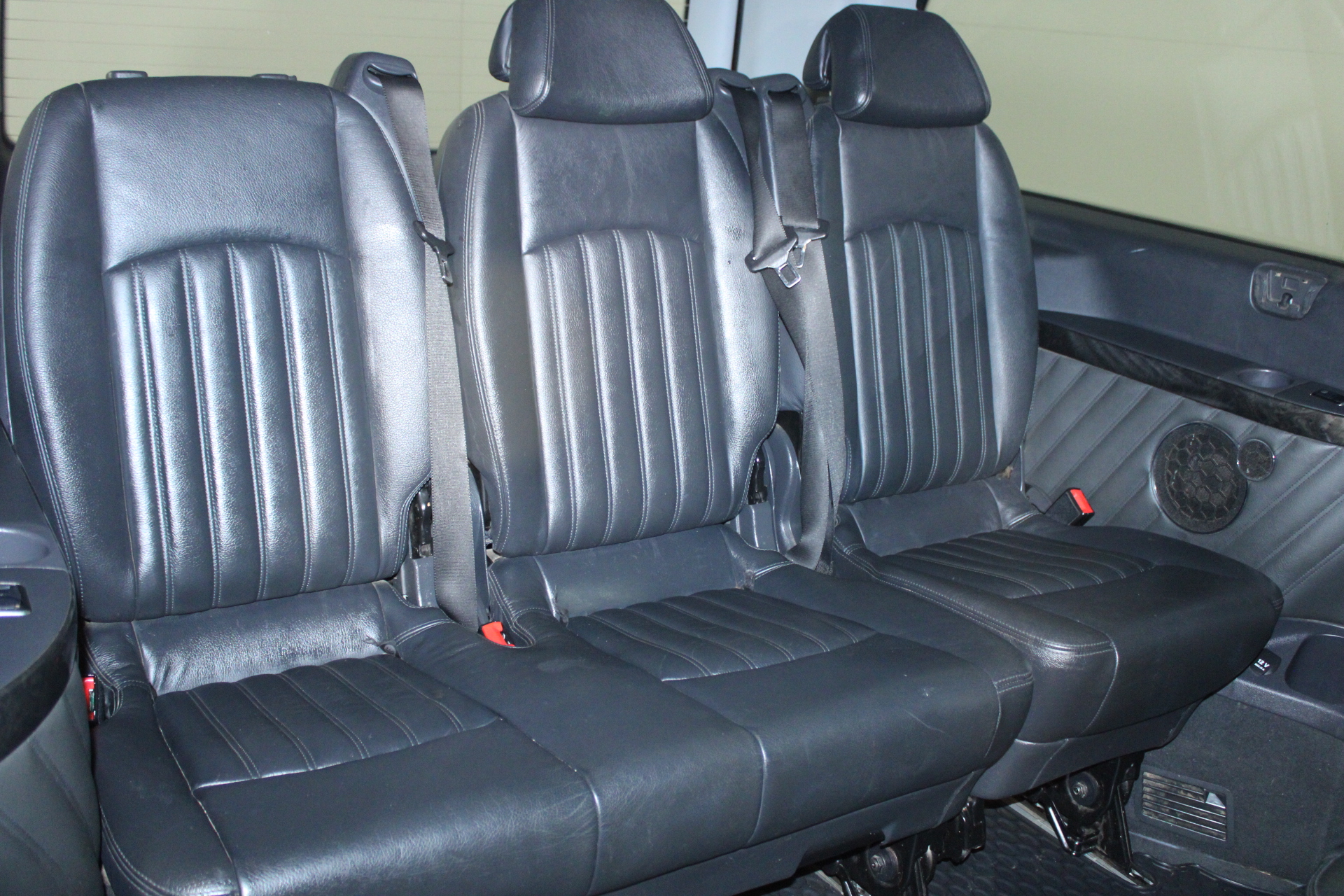 Mobile Mid Rise Car Scissor Lift / Hoist (Unused)