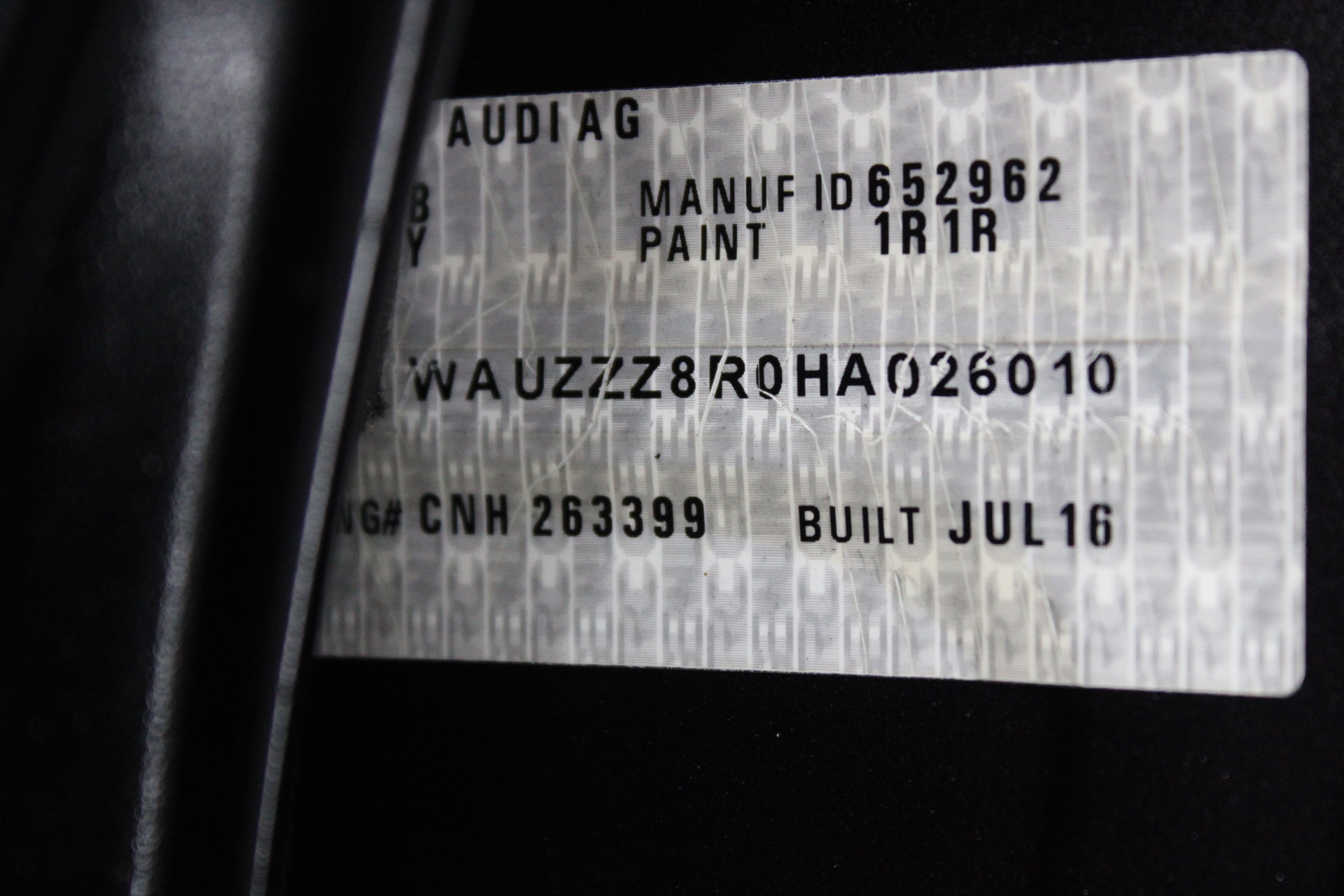 2.01 Carats D/VS1 Lab Grown Diamond - IGI Certified