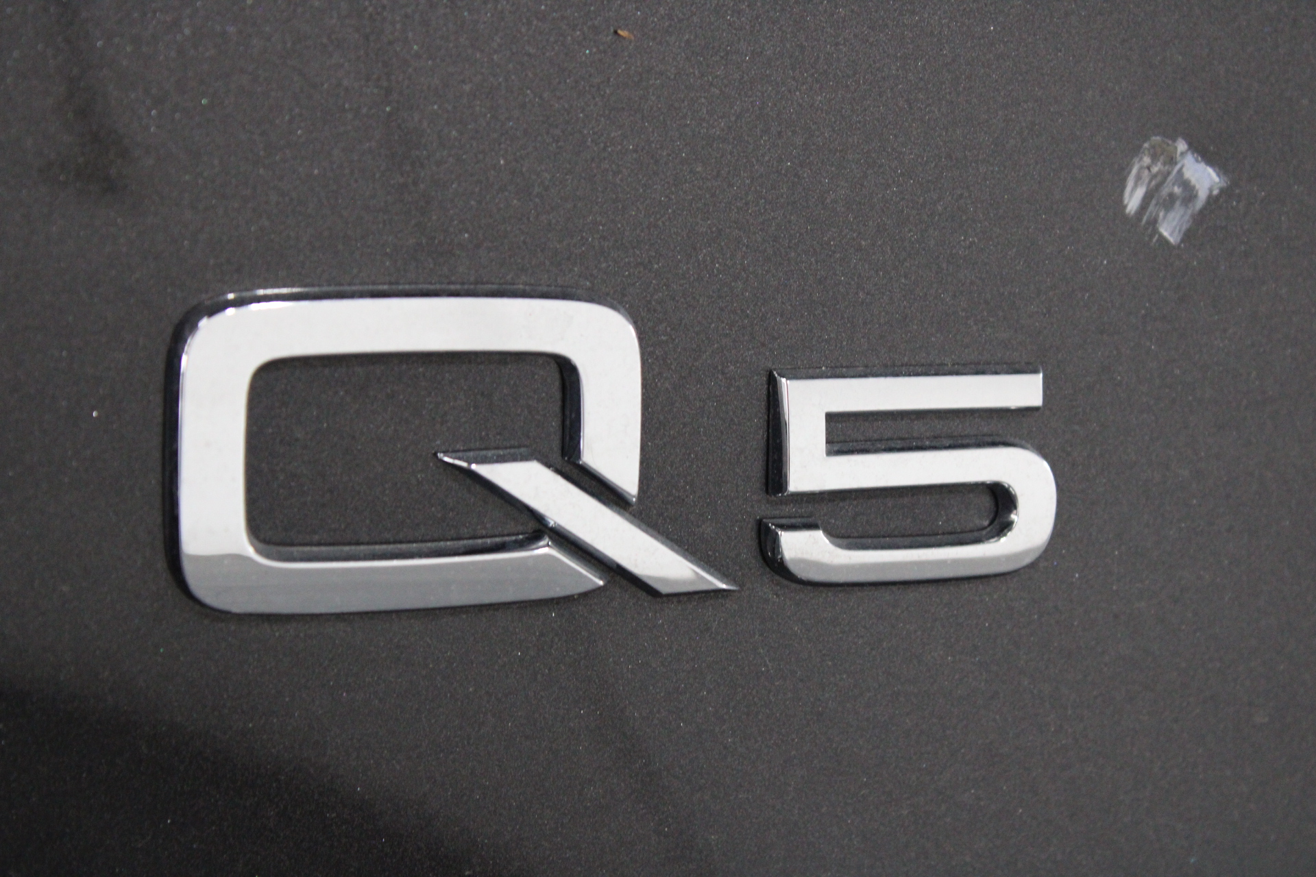 Headlands Single Malt Whisky Apera (1x 700mL) NSW