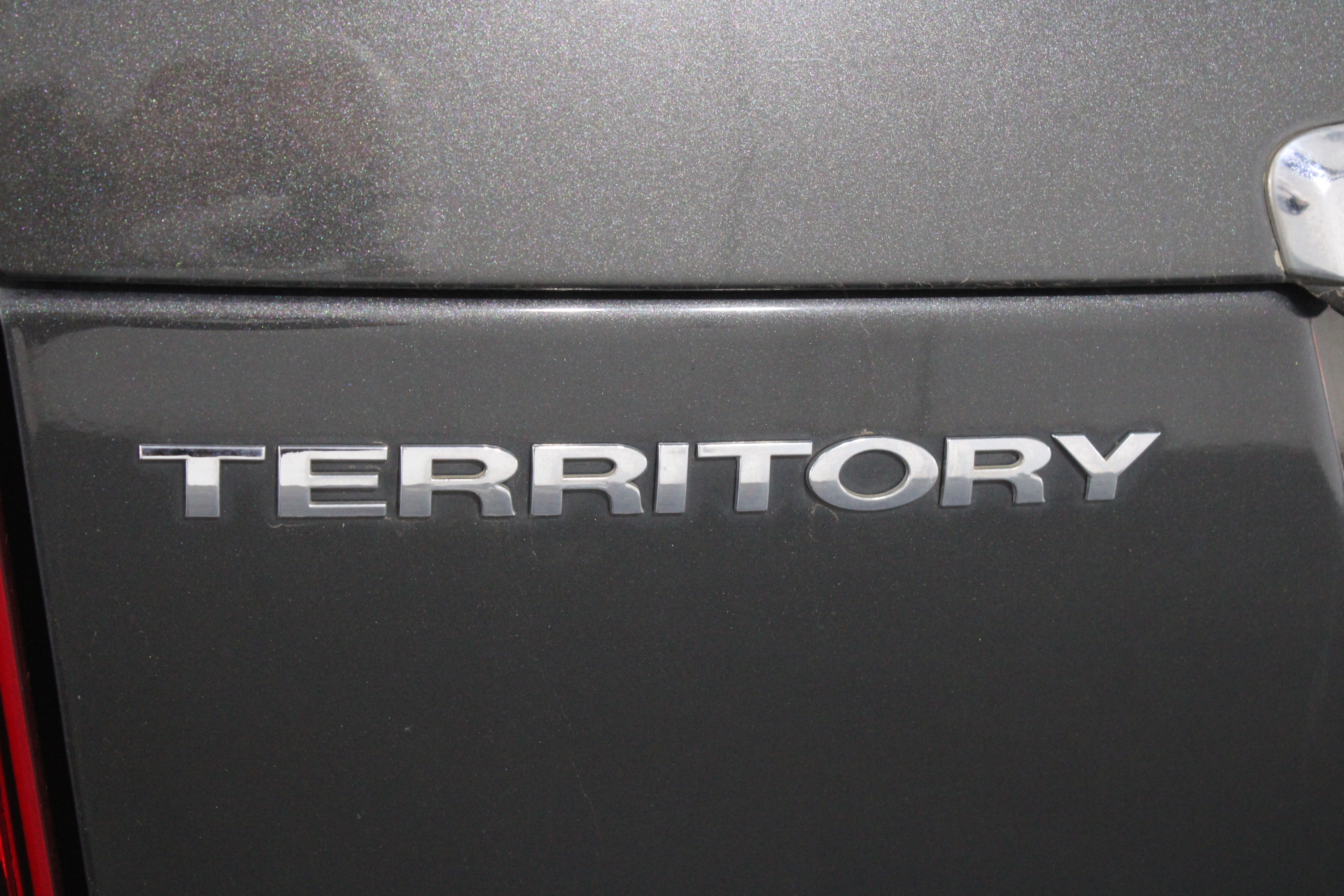 Elephant in the Room Buttery Chardonnay (6x 750mL).