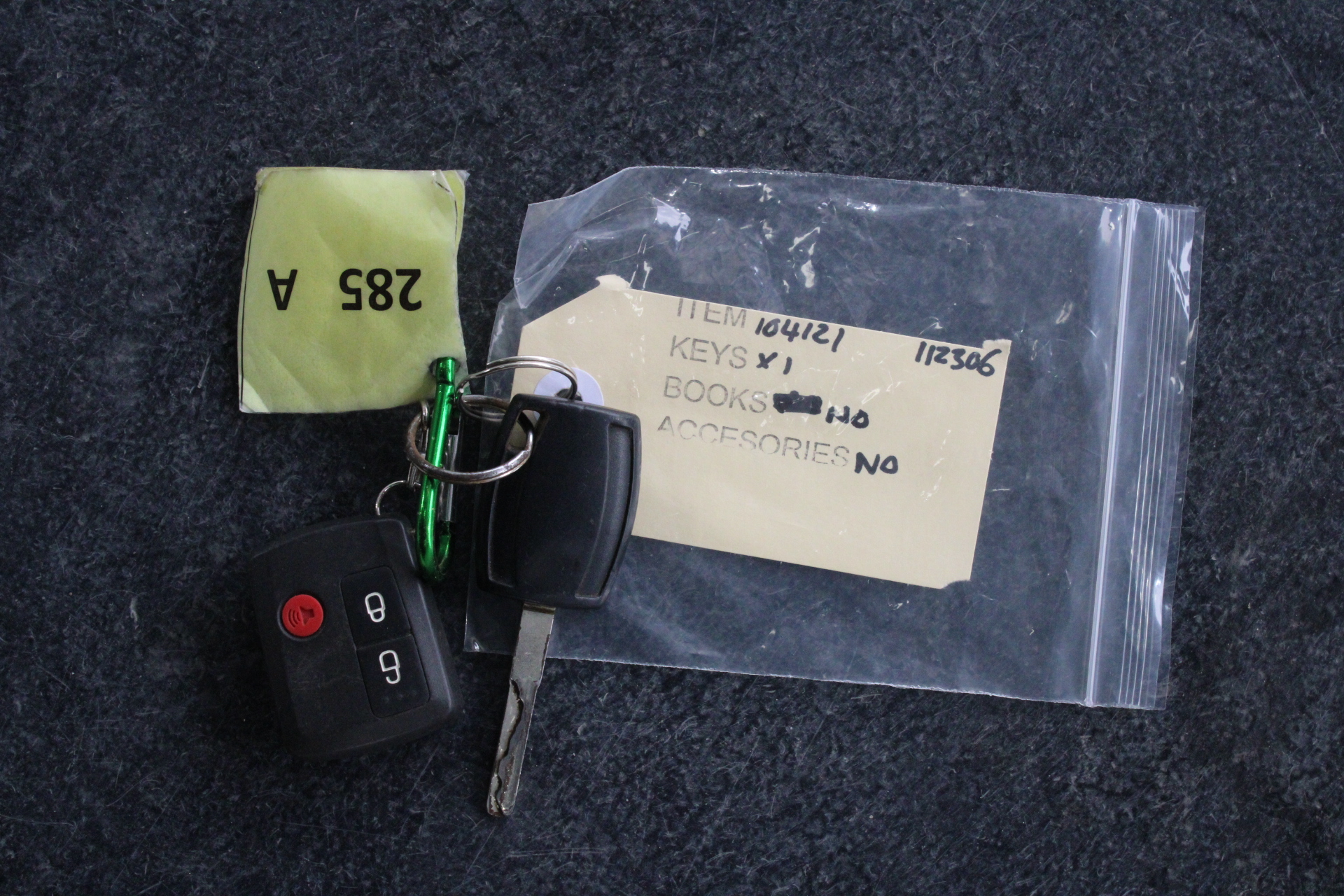 Evans & Tate Hullabaloo Cabernet Sauvignon 2018 (6x 750mL) Margaret River