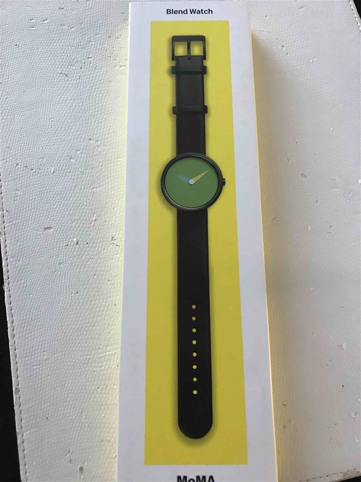 5 Carat round 5 white diamond each CVD Uncertified