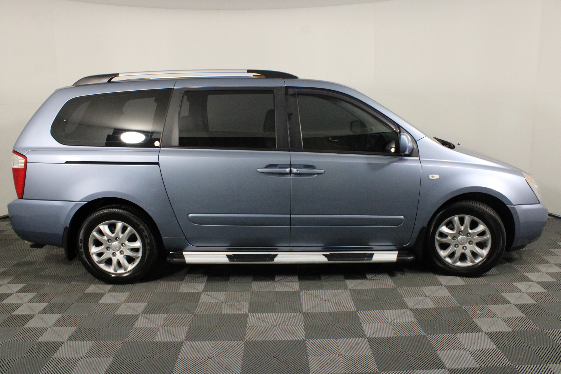 1966 Australia Silver Queen Elizabeth coin & 0.10 Xag silver bar x 4