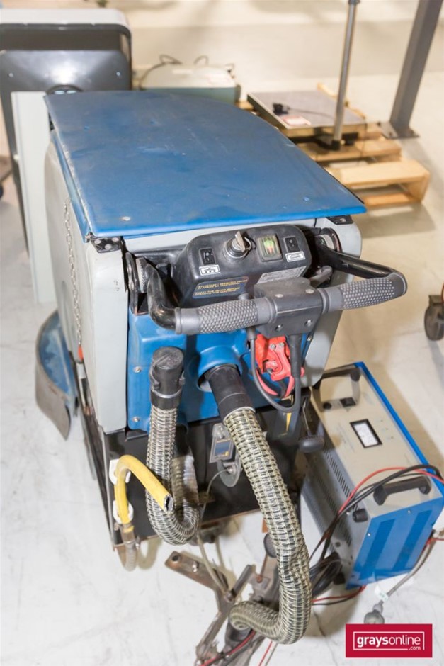 BIJ'OR - Purple Pearl & Simulated Diamond Floral Drop Earrings  RRP $59