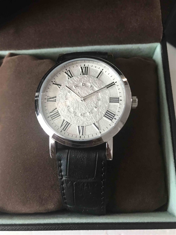 4.23 carats natural Tanzanite certified