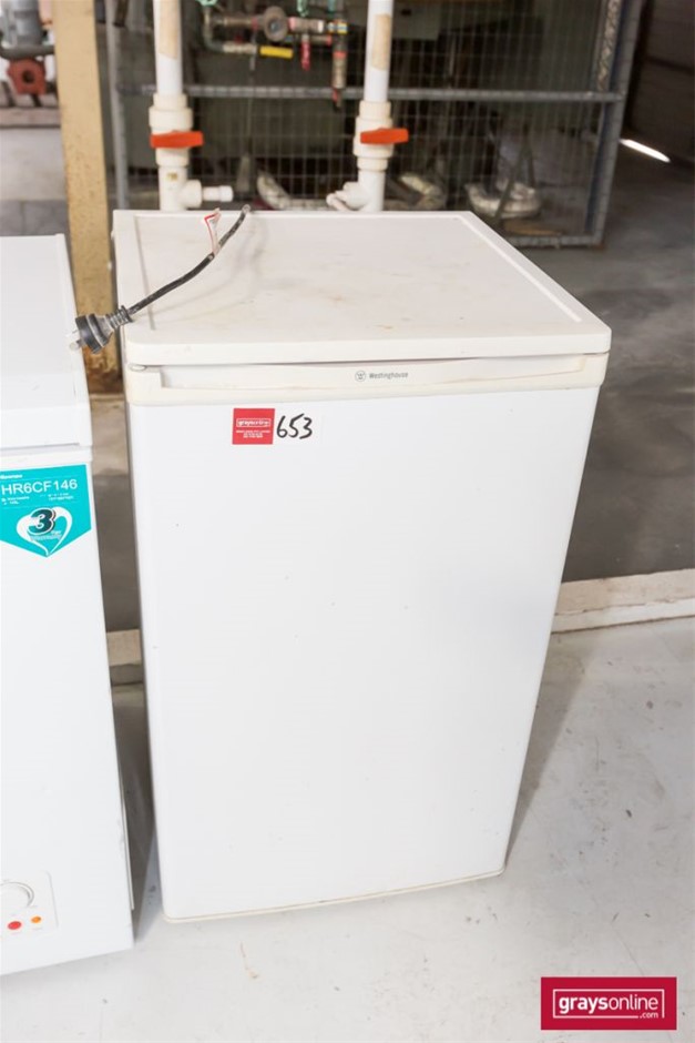 0.14 carat fancy white marquise diamond