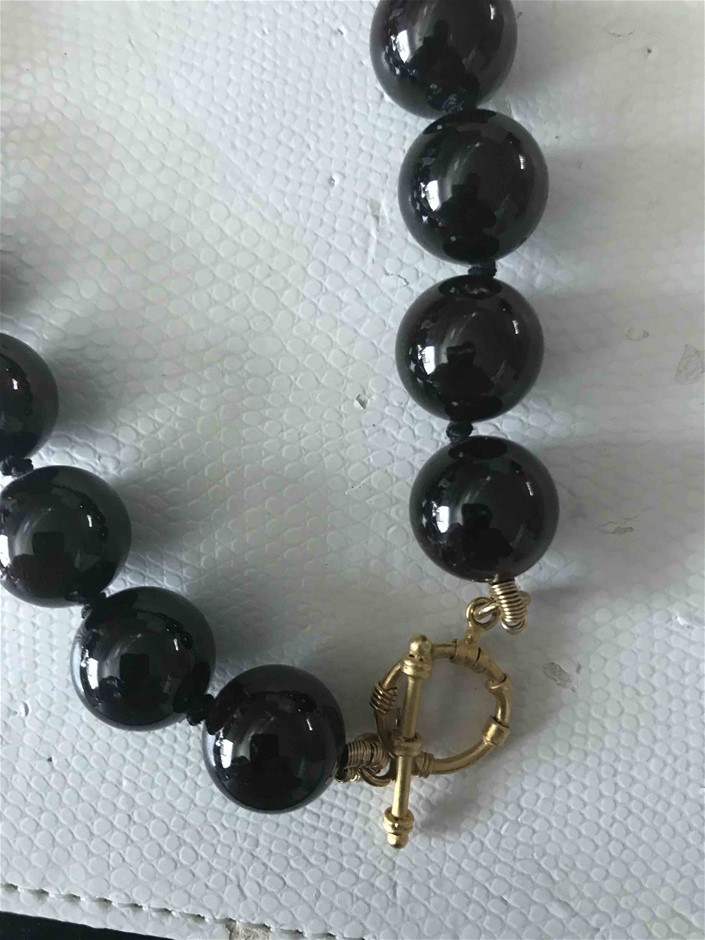 1/10 Oz 999.5 Silver Red Kangaroo & Joey 2025 Australian