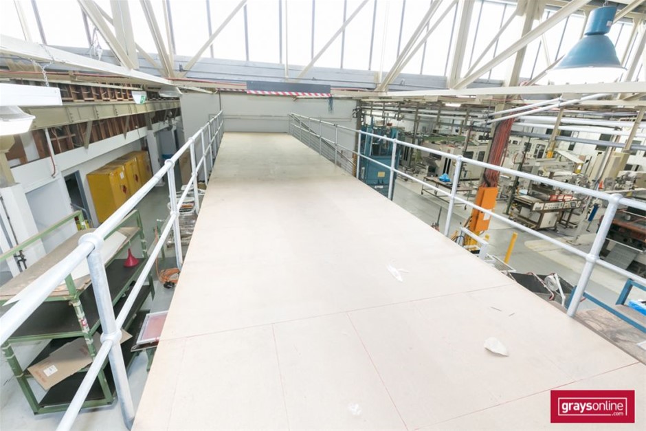 Roberts Estate Shiraz 2023 (12x 750mL) SEA