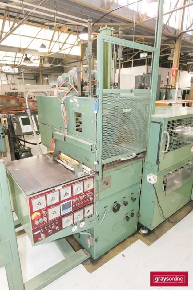 Redbank Emily Brut Cuvee NV (6x 750mL) King Valley, VIC.