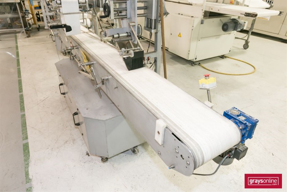 Wolf Blass Red Label Shiraz (6x 750mL), SEA.