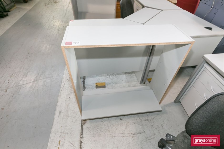 2011 Nissan Elgrand CVT 8 Seats People Mover