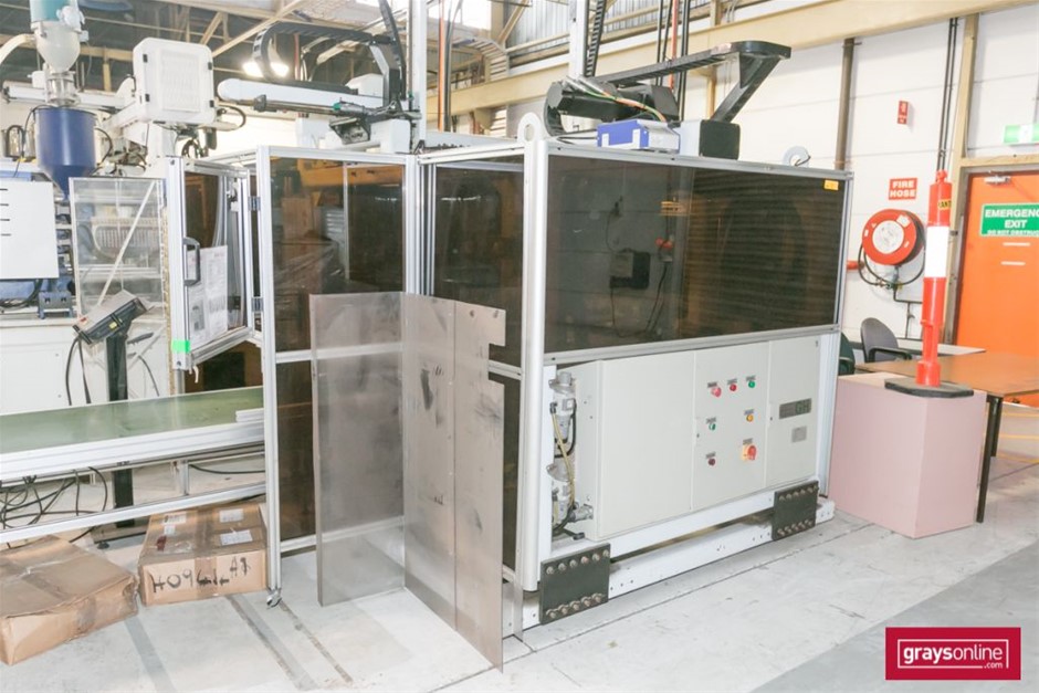 Helen & Joey Estate Cleanskin Merlot Cabernet Sauvignon 2019 (6x 750mL) VIC