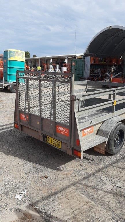 HELLY HANSEN Men's Crew Insulator Vest, Size XL, Ebony (980), 30377. RRP: $