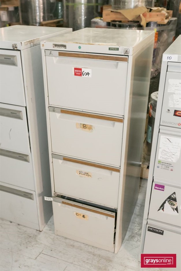 40 Drawer Work Bench Cabinet(Unused)