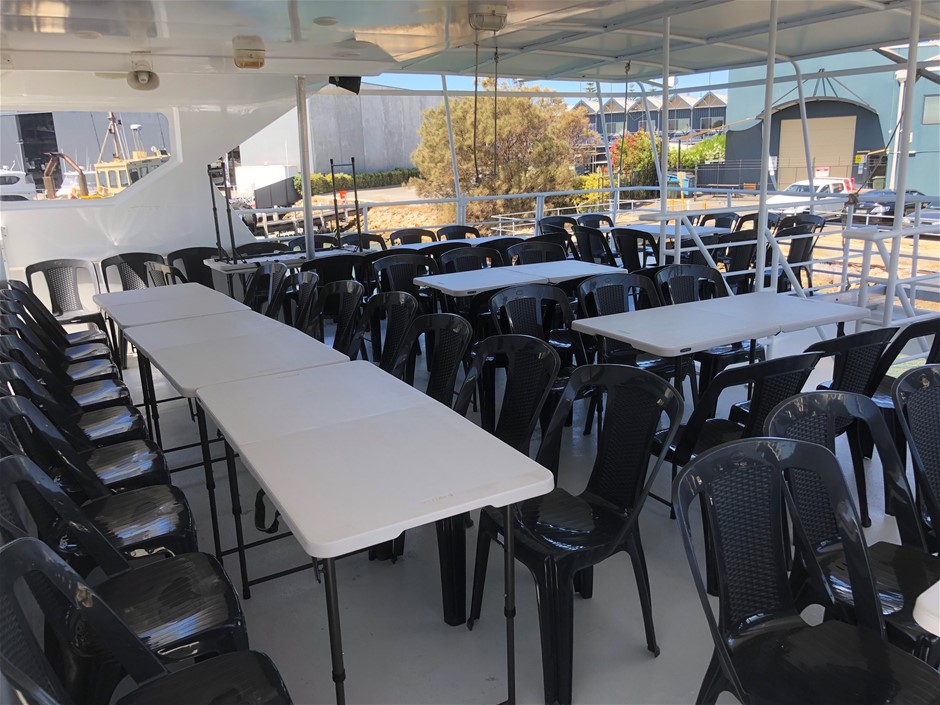 Set of 2 9FT Cow Design Wrought Iron Style Gates (Unused)