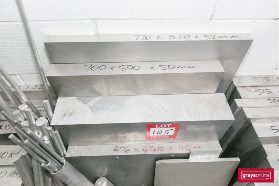 1.00ct Pear Cut GRA Certified Moissanite 925 Sterling Silver Ring - Size 8