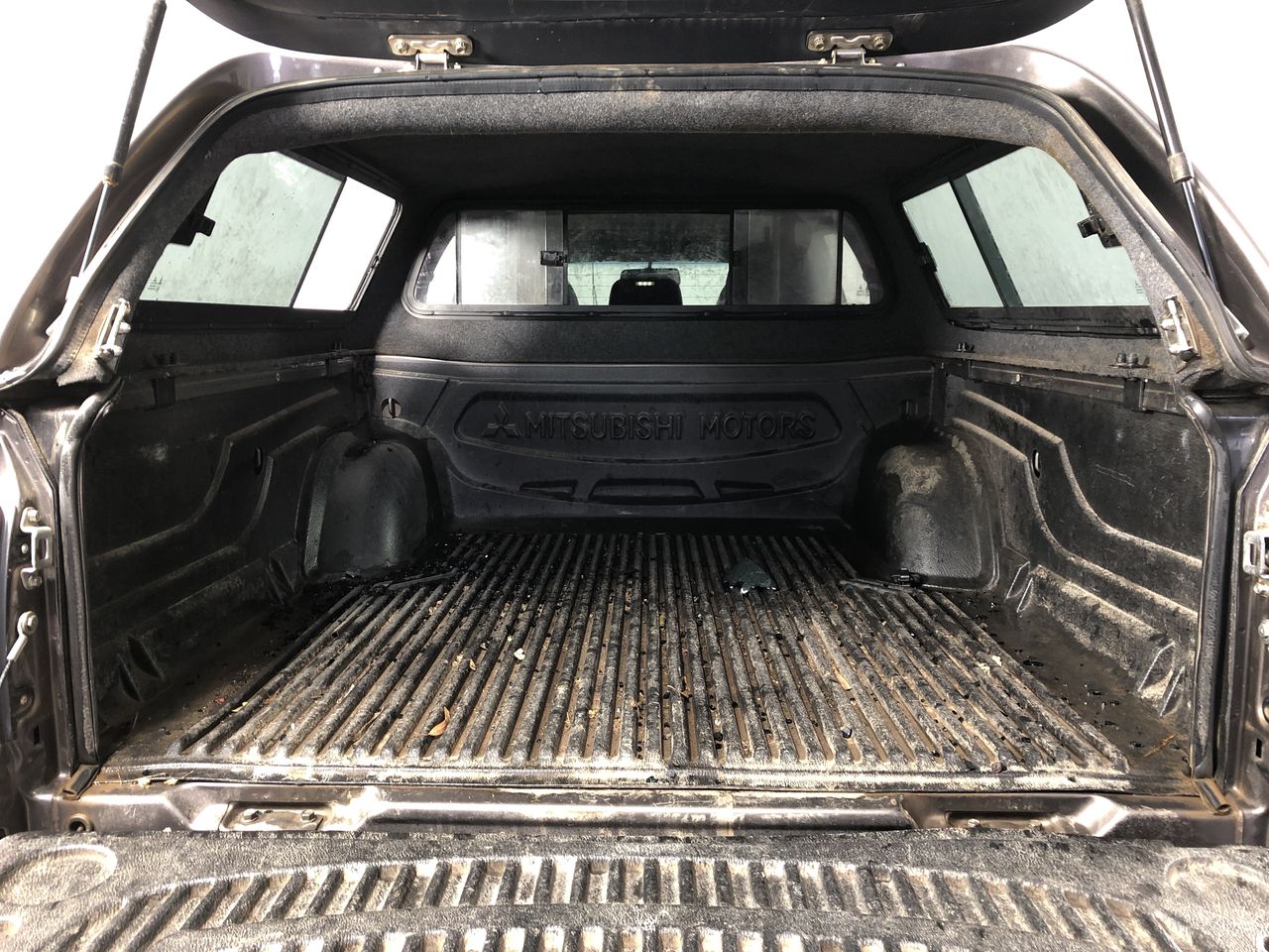 8sqft Top Grade Green Nappa Lambskin Leather Hide