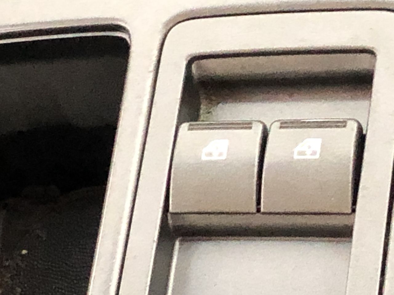 REMINGTON Pro-Air Turbo Hair Dryer Includes Diffuser & Round Brush, Black &