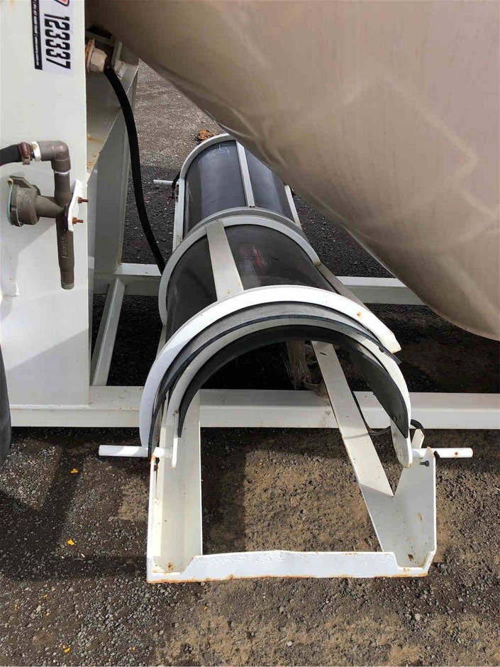 REMINGTON Super Glide Ceramic Hair Straightener.