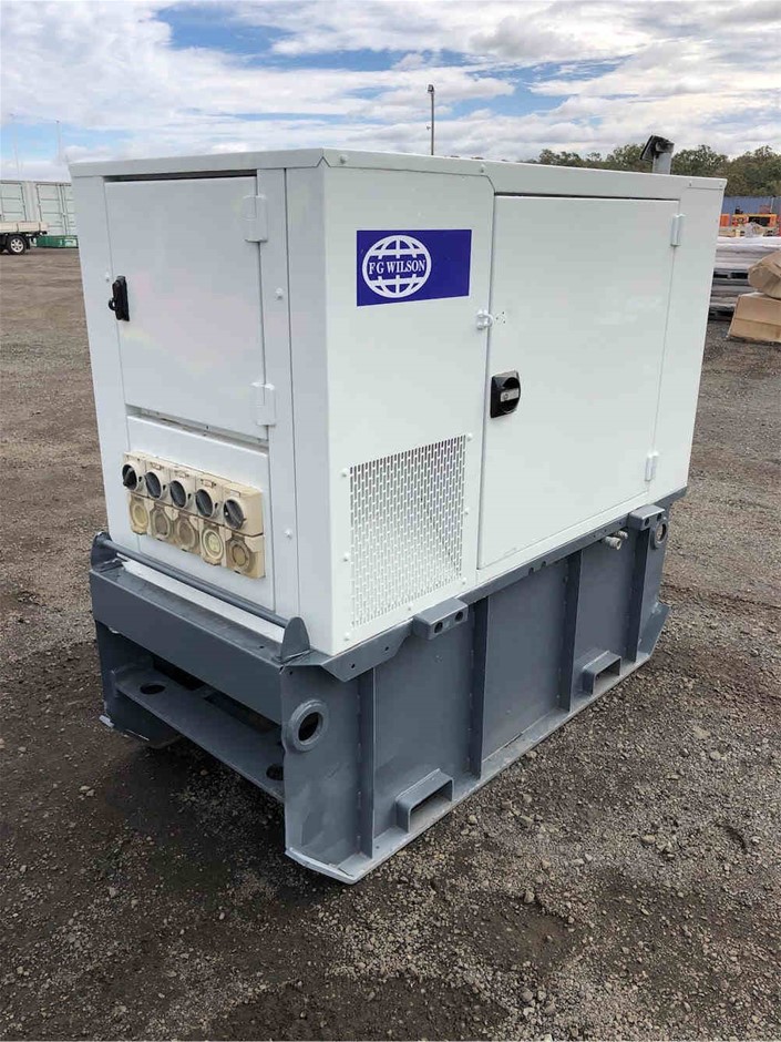 FEMUAR Portable Lunch Tote, Black