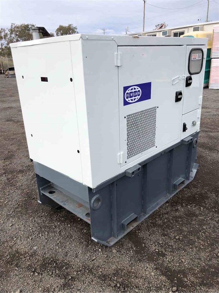 2 x Assorted LANE LINEN Pool Towel Large Oversized, Pre-Washed, Quick Dry S