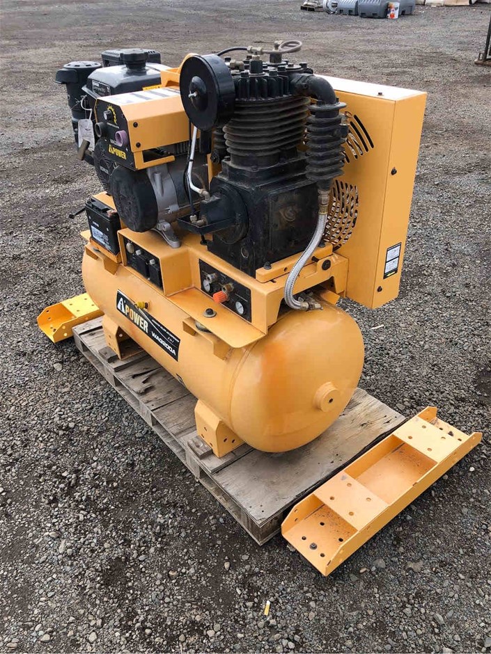 Far Horizon Tuff Track Escape Camper 