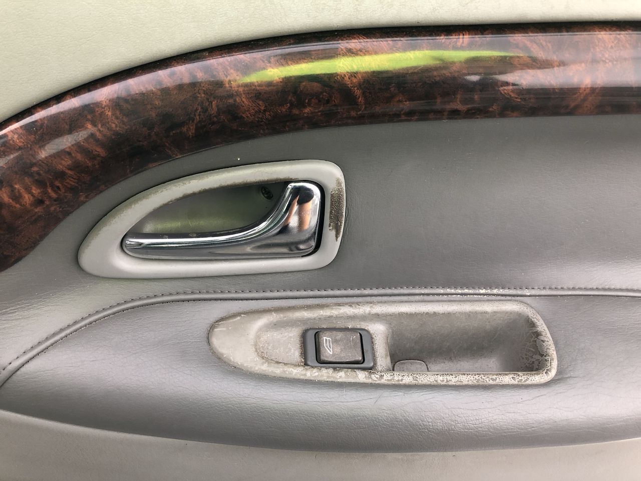 4 Carat round 4 white diamond each CVD Uncertified