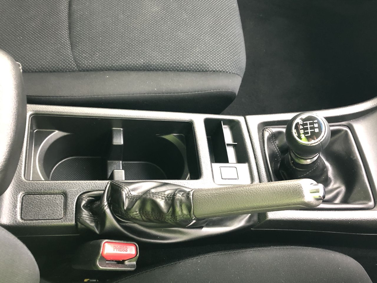 ZINUS Soho Office Desk Computer Table Strong Metal Frame, Natural, 140cm.