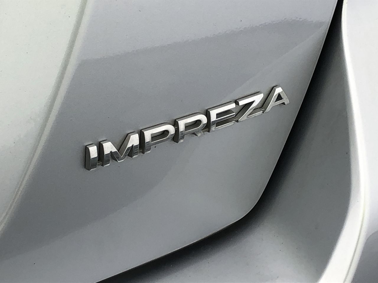 ARVO Roam MTB Pro Mountain Bike, Navy, Large. NB: Has been used, has some s