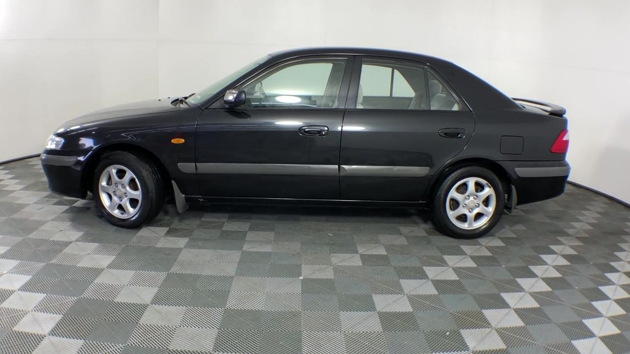 CUCKOO Micom Rice Cooker 6 Cups CR-0685FW.