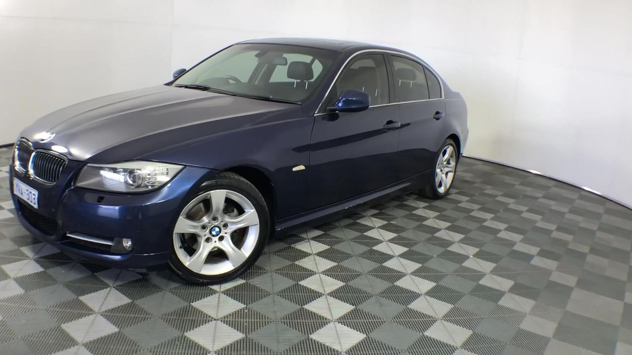 65 x JUMPY'S Chicken Flavoured Snacks, 18g. Best Before: 08/2026.