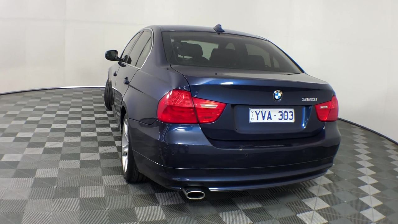 90 x PRINGLES Minis Variety Incl: Sour Cream & Onion, Cheese & Original.