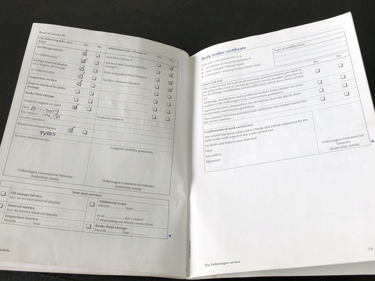 LOGITECH M240 Silent Bluetooth Mouse, Wireless, Compact, Portable, Smooth T